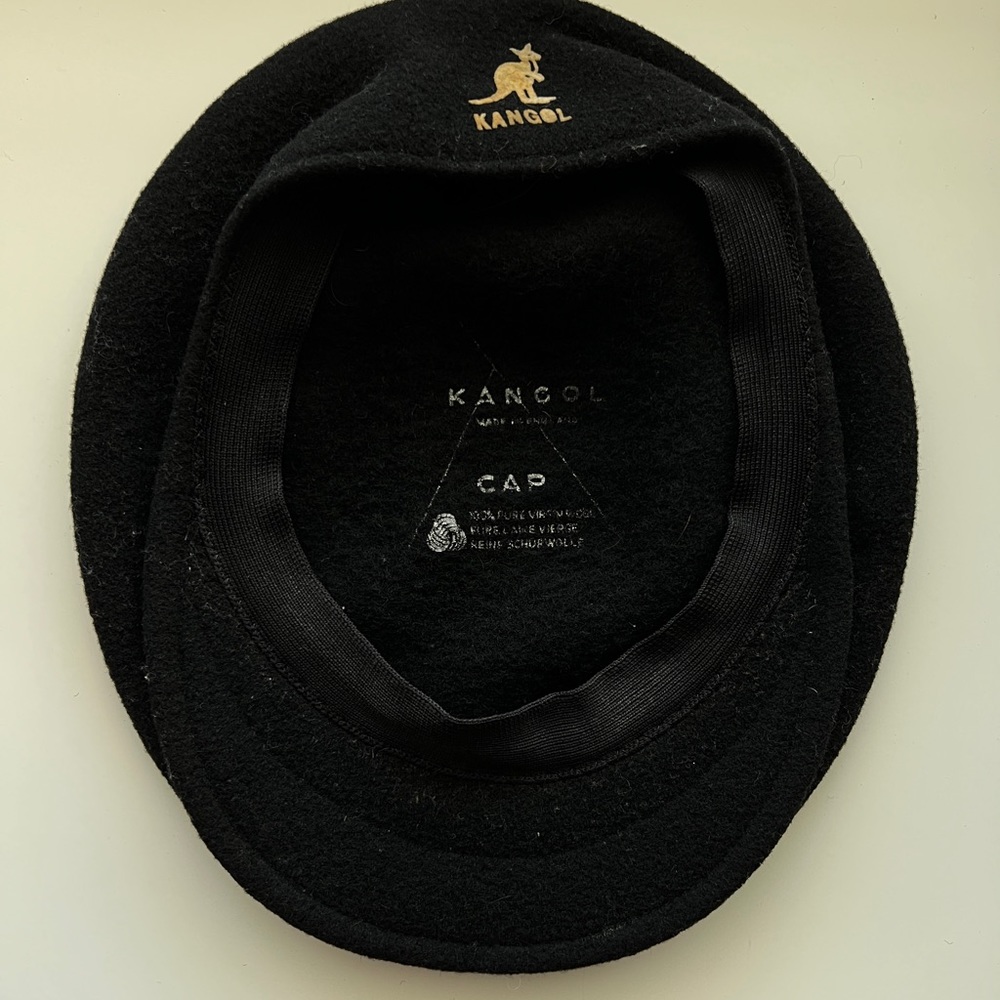 Vintage Kangol Black Flat Cap